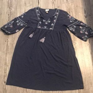 Knox Rose Midi Dress in Women’s Medium